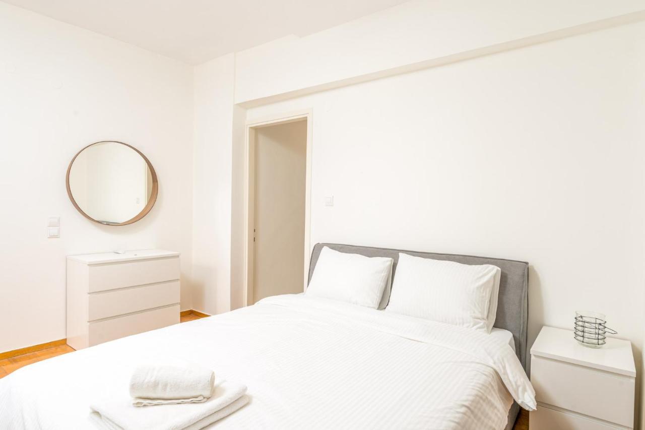 Cozy City Central Flat @ Psila Alonia Square Αίγιο Εξωτερικό φωτογραφία