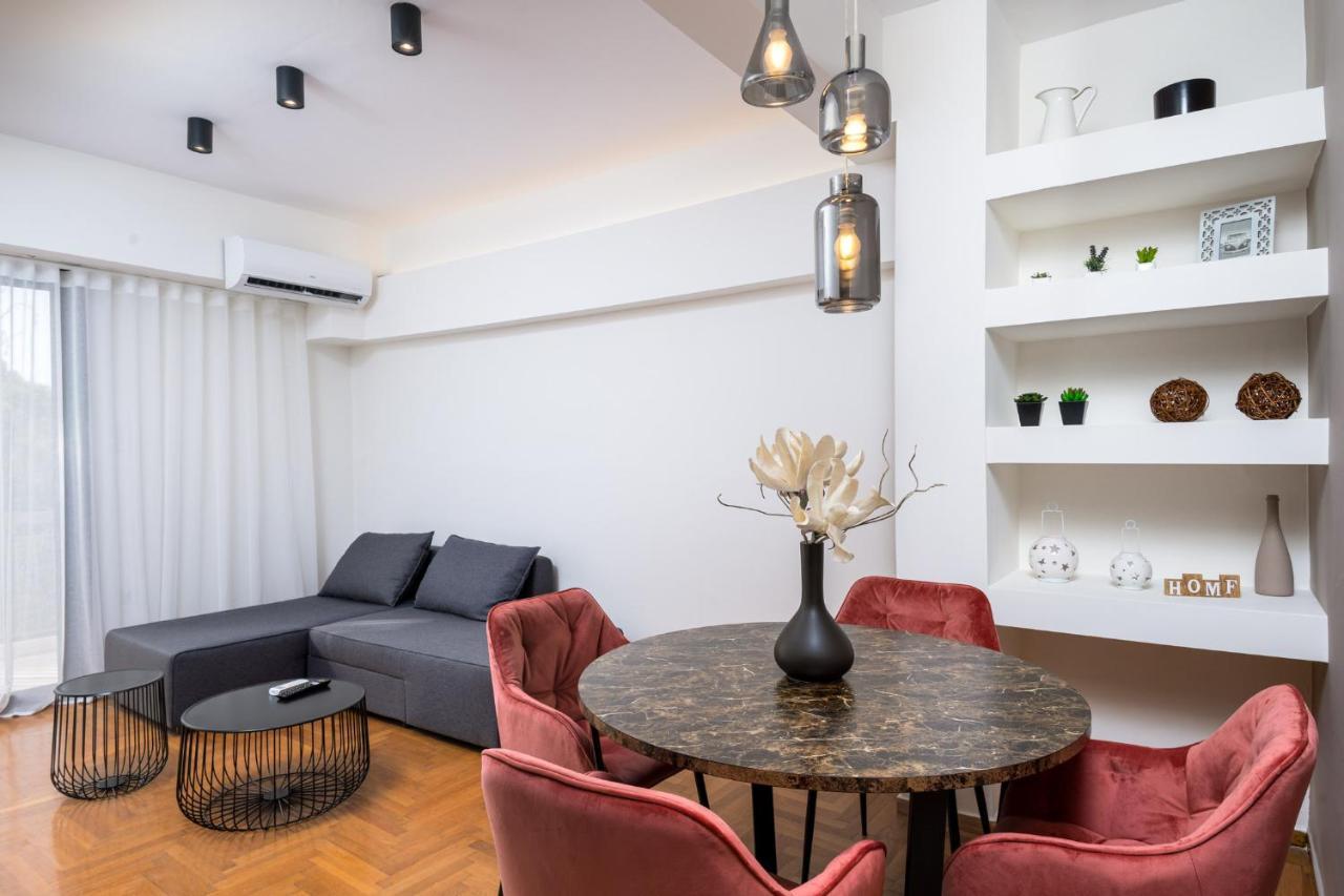 Cozy City Central Flat @ Psila Alonia Square Αίγιο Εξωτερικό φωτογραφία